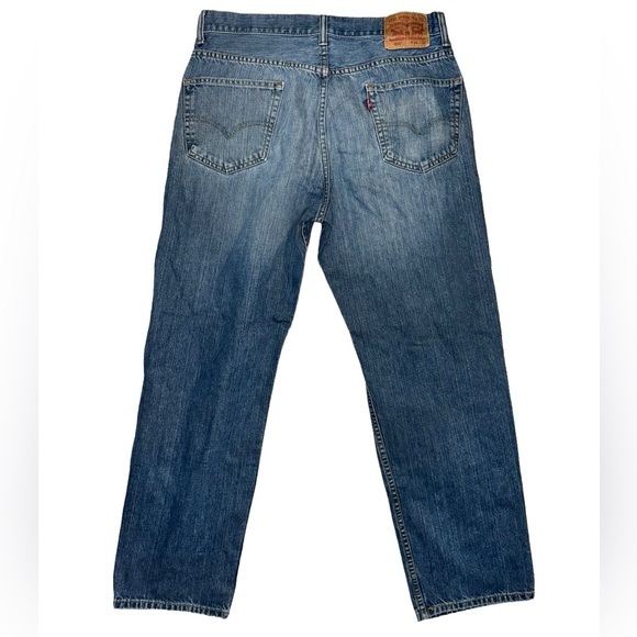 Levi’s 550 Straight Leg Medium Dark Wash Jeans Men’s 36X32 - Picture 2 of 6